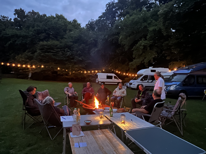 CAMP & (NET)WORK Lagerfeuer